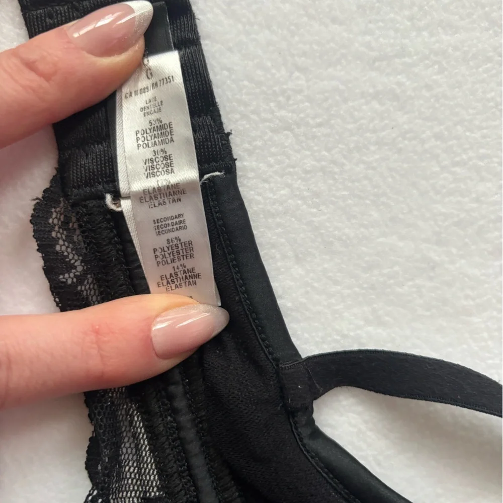 Cosabella Black and Gray Lace Bralette Sz Large - Picture 2 of 5